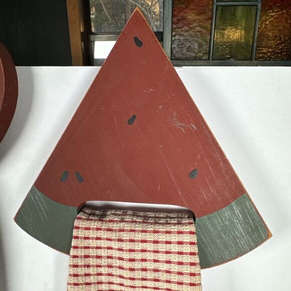 Country Cabin Cottage Core Towel Hangers With Towels Hearts & Watermelon Design - Picture 3 of 16